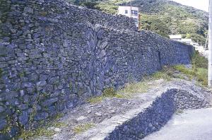 野坂の石垣の画像