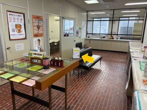 義援金箱の瀬戸支所の設置位置は、1階窓口前